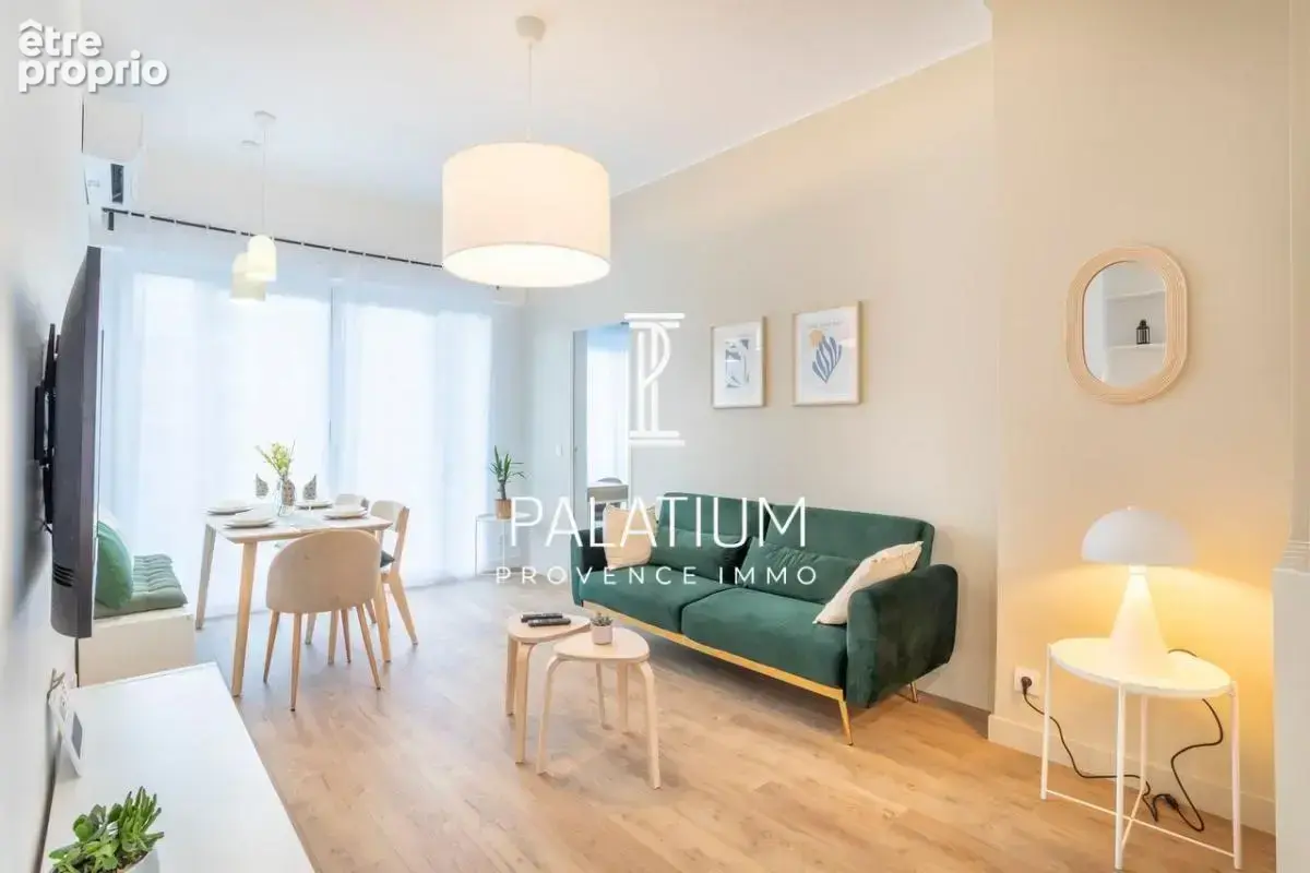 Appartement à MARSEILLE-4E