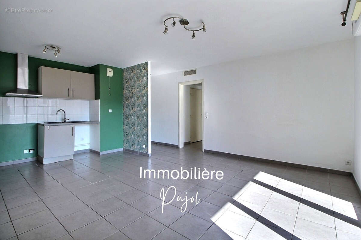 Appartement à MARSEILLE-10E