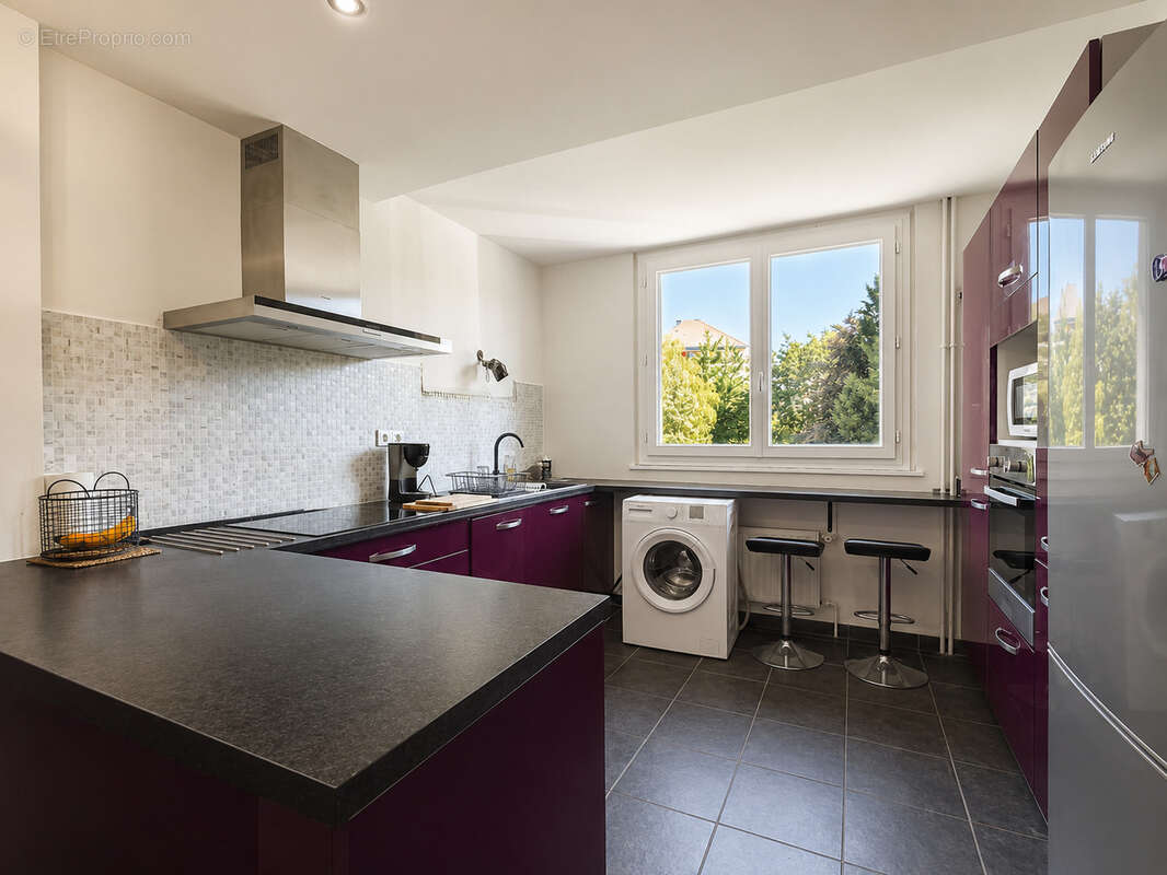 Appartement à VILLE-LA-GRAND