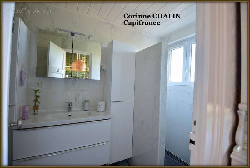 Maison à vendre 4 pièces MONTCOMBROUX LES MINES (03) - photo 5