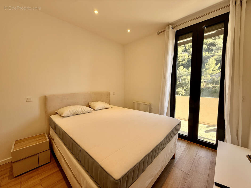 Appartement à ROQUEBRUNE-CAP-MARTIN