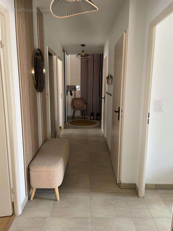 Appartement à LES SORINIERES