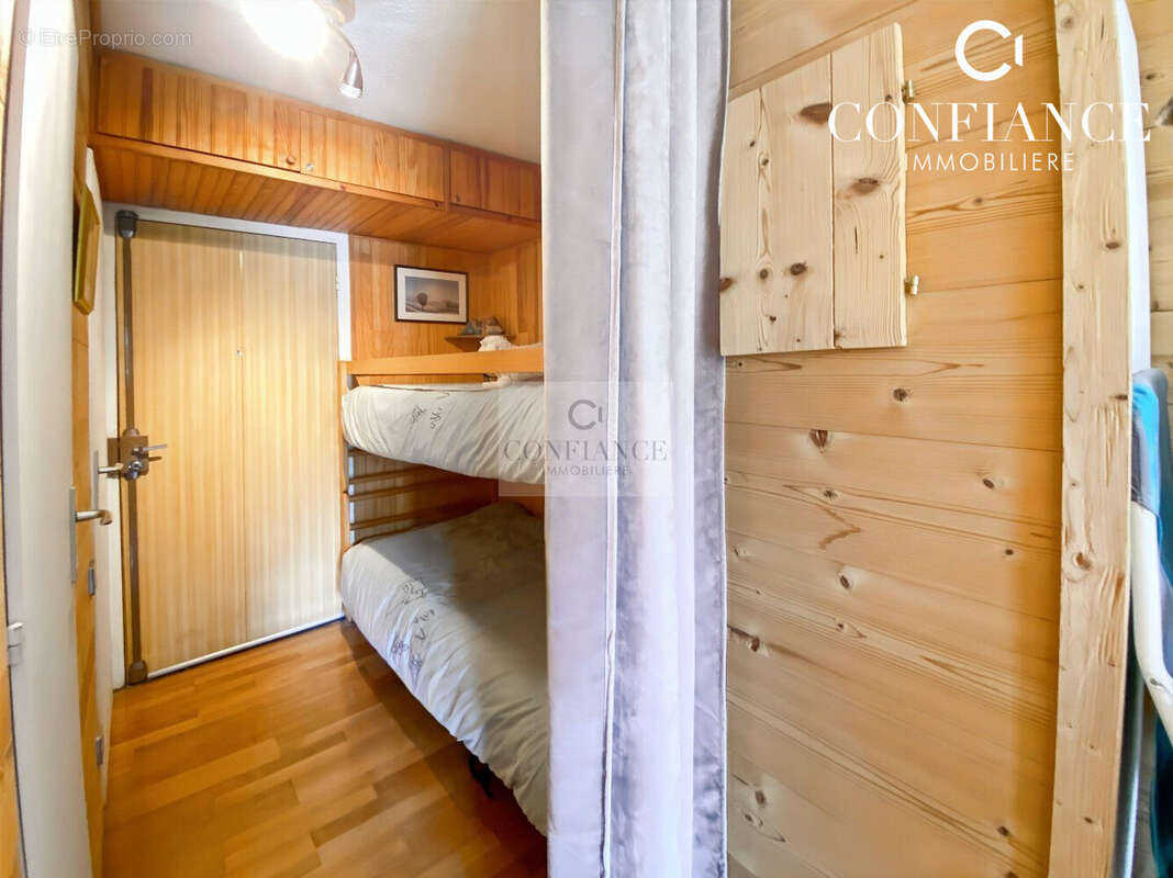 Appartement à SAINT-ETIENNE-DE-TINEE
