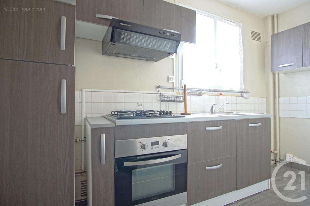 Appartement 46 m² à Choisy-Le-Roi  - photo 4
