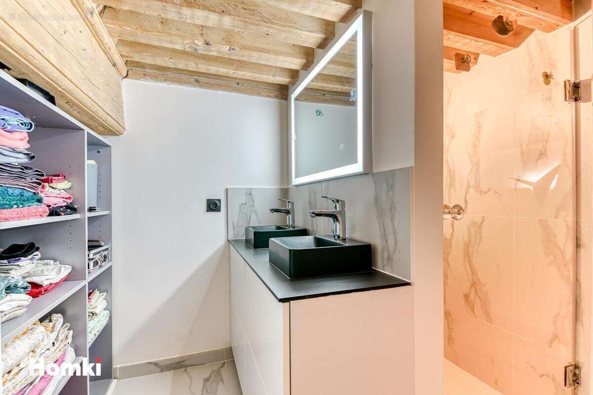 Appartement à LYON-1E