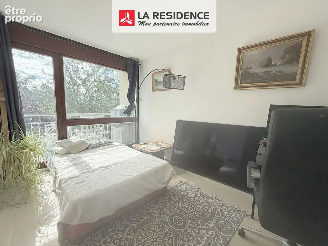 Appartement 77 m² à Velizy-Villacoublay  - photo 3