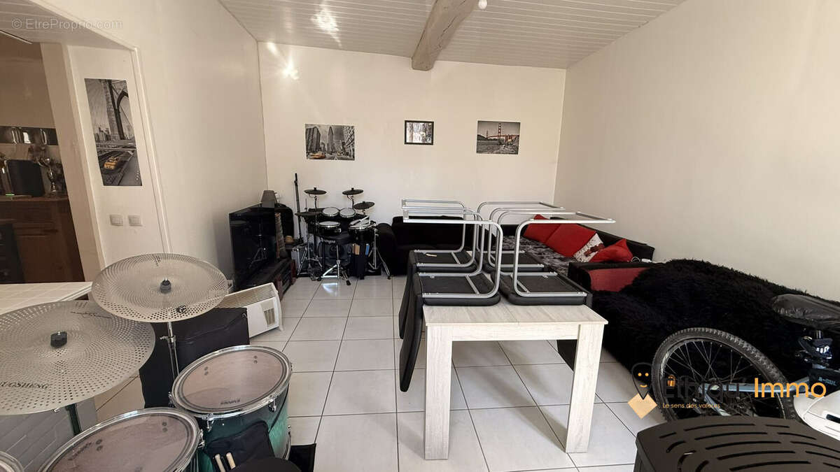 Appartement à ERVY-LE-CHATEL
