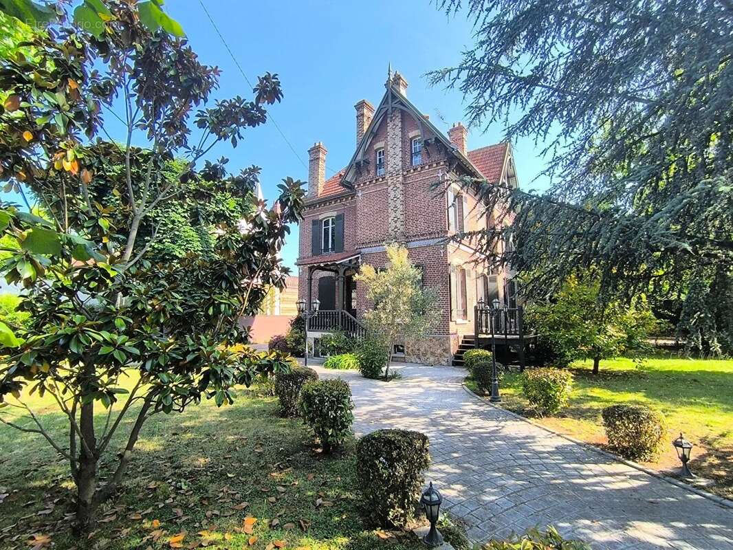 Maison à CHATOU