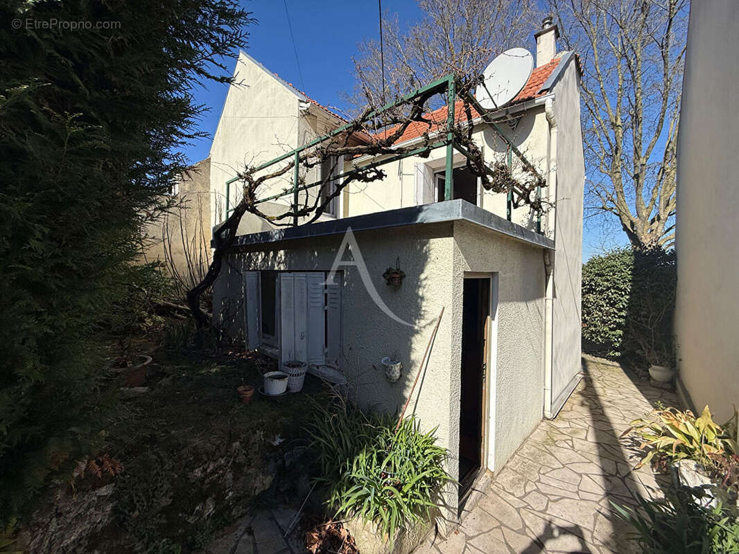 Maison à NOISY-LE-GRAND