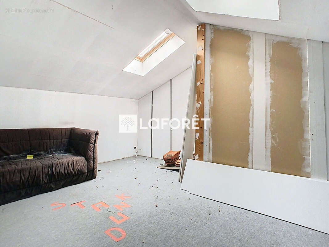 Maison à SAINTE-MENEHOULD