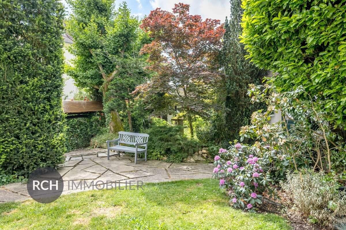 Maison à MONTFORT-L'AMAURY