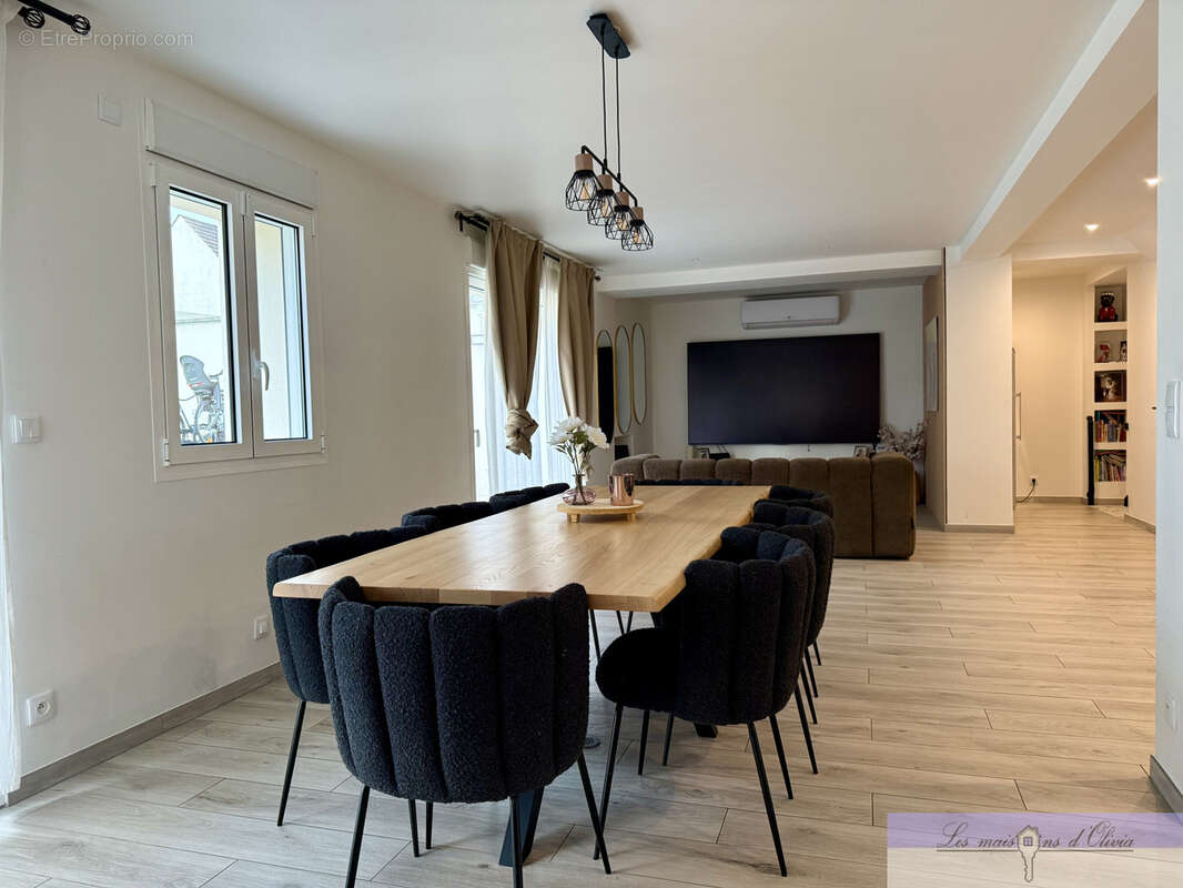 Maison à SUCY-EN-BRIE