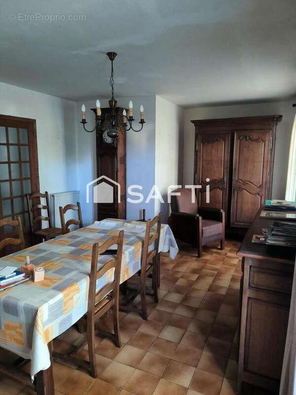 Photo 4 - Maison à CORDEMAIS