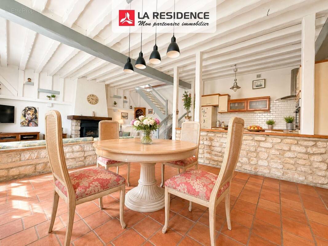 Maison 177 m² à Bonnieres-Sur-Seine  - photo 2