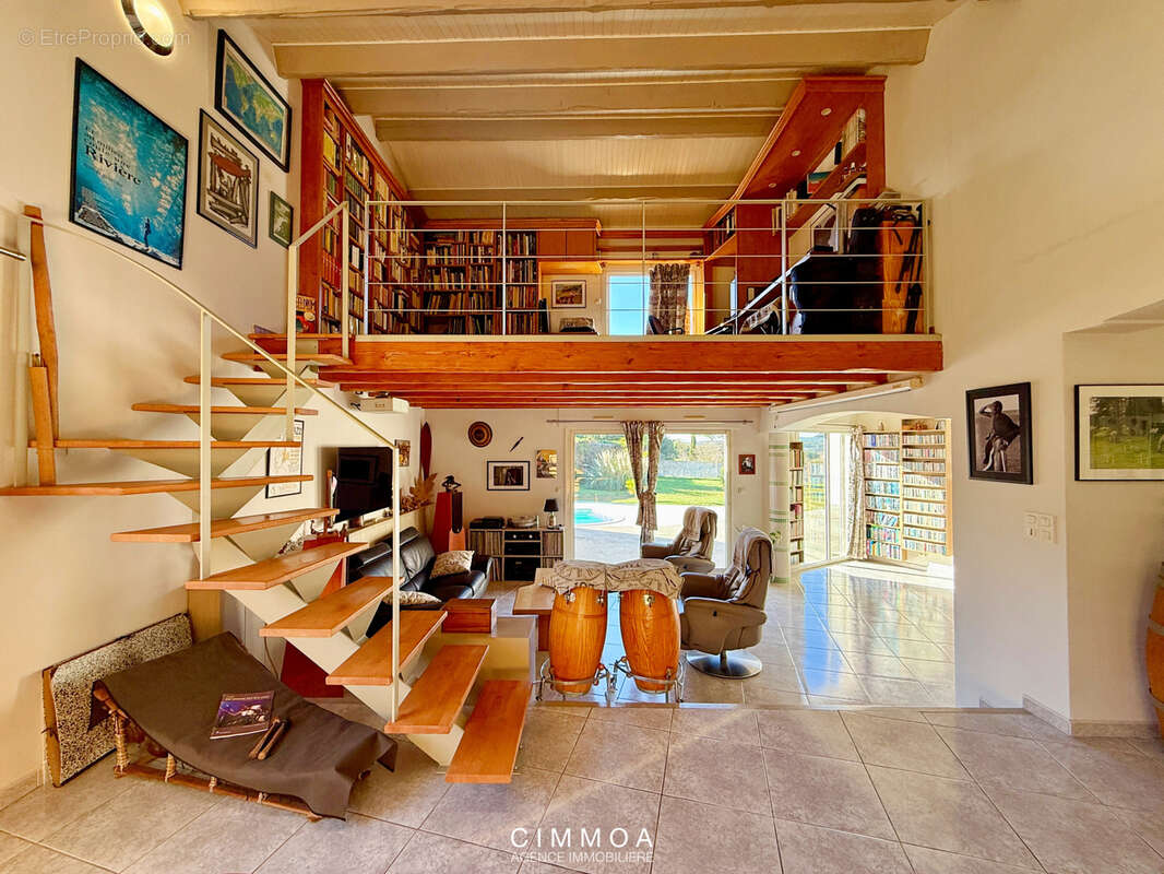 Maison à BALARUC-LE-VIEUX