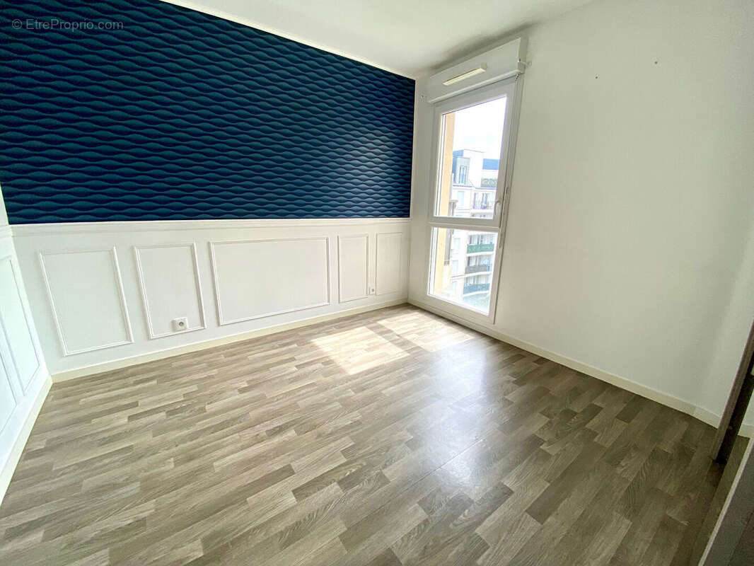 Appartement à SARTROUVILLE