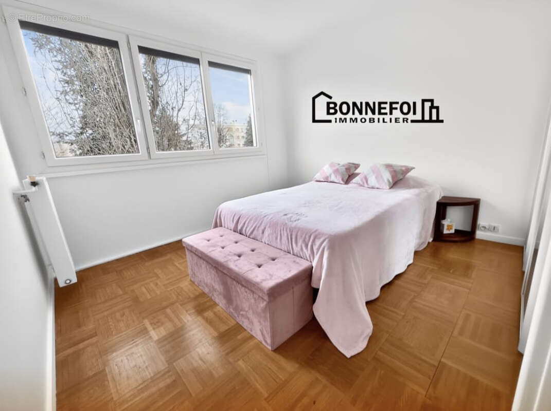 Appartement à CHAMPIGNY-SUR-MARNE