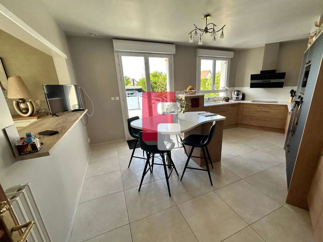 Maison à LUSIGNY-SUR-BARSE