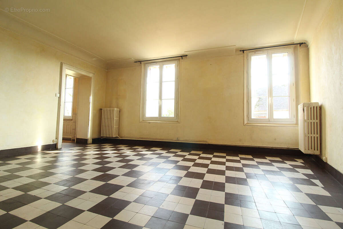 Maison à MAILLEBOIS