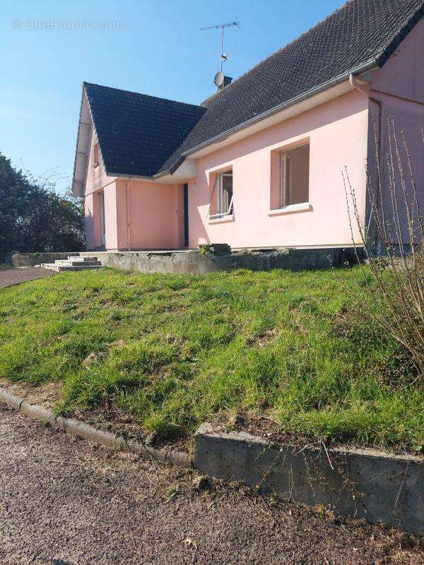 Maison à VERNIX