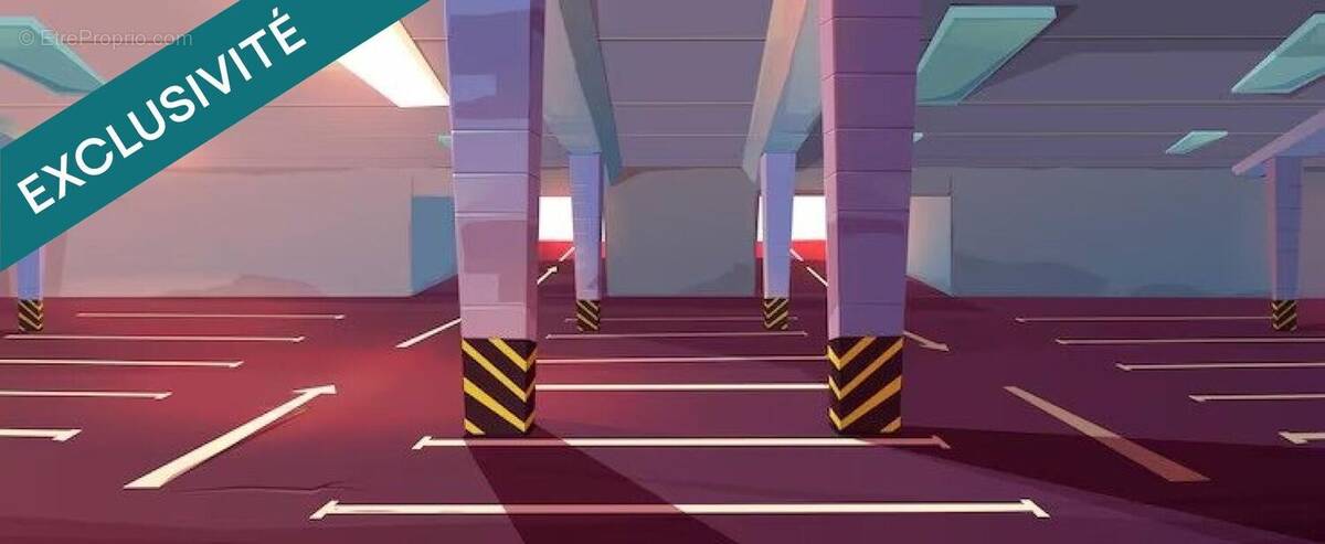 Photo 1 - Parking à TOULON