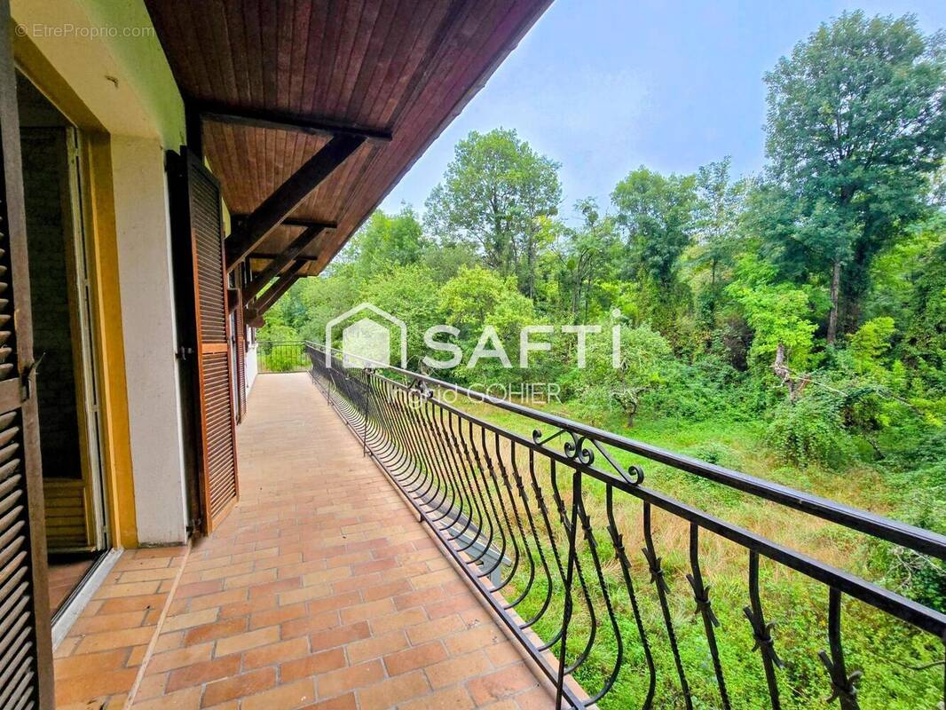 Photo 1 - Maison à LAROQUE-D&#039;OLMES