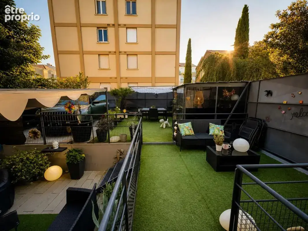 Maison de 8 pièces de 210 m² à Cahors - photo 2