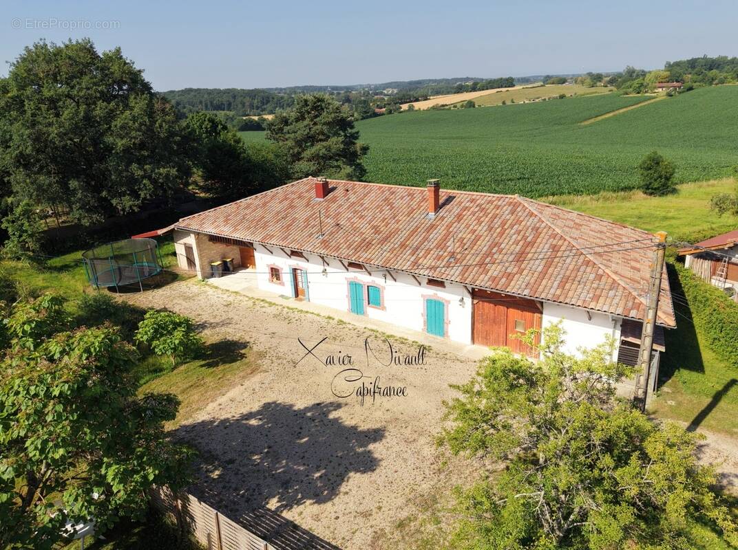 Maison à SAINT-AMOUR