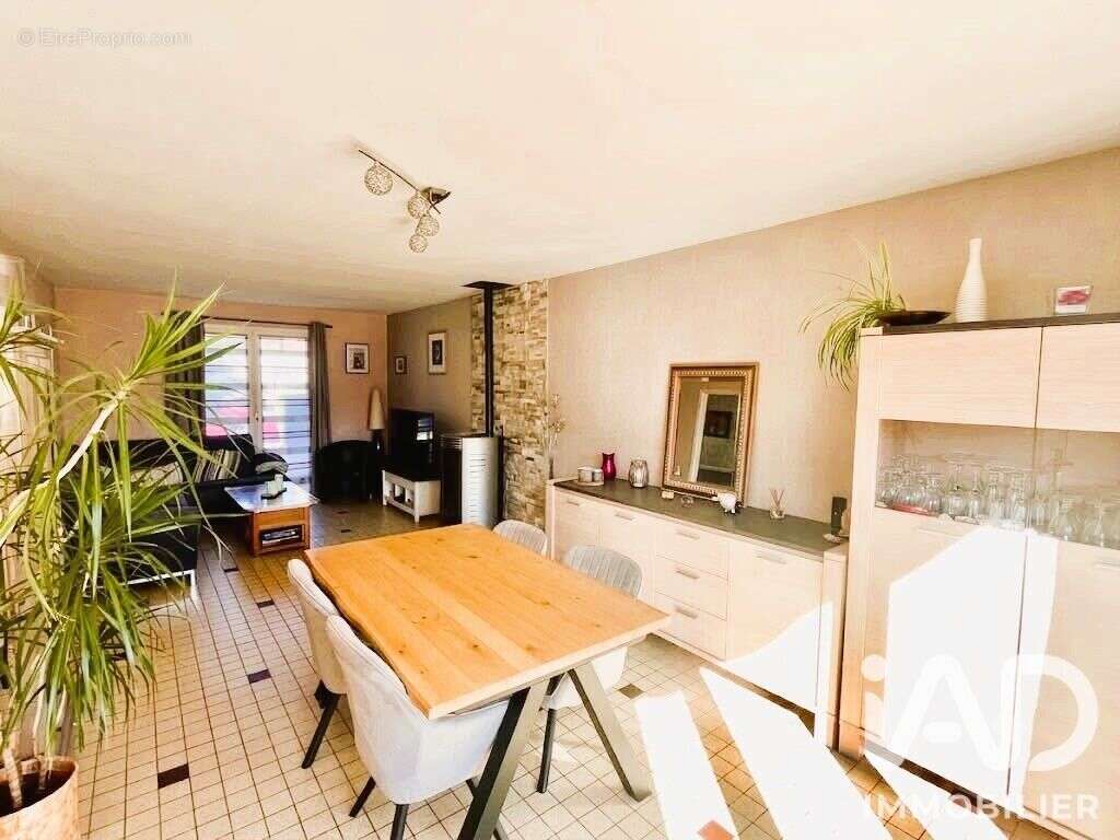 Maison 110 m² à Allouagne  - photo 3