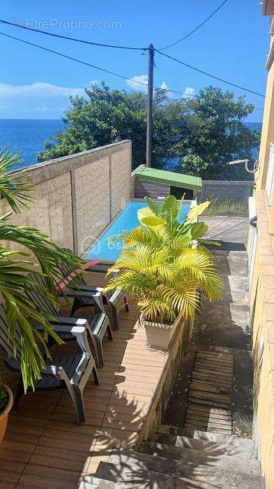 Appartement à BASSE-TERRE