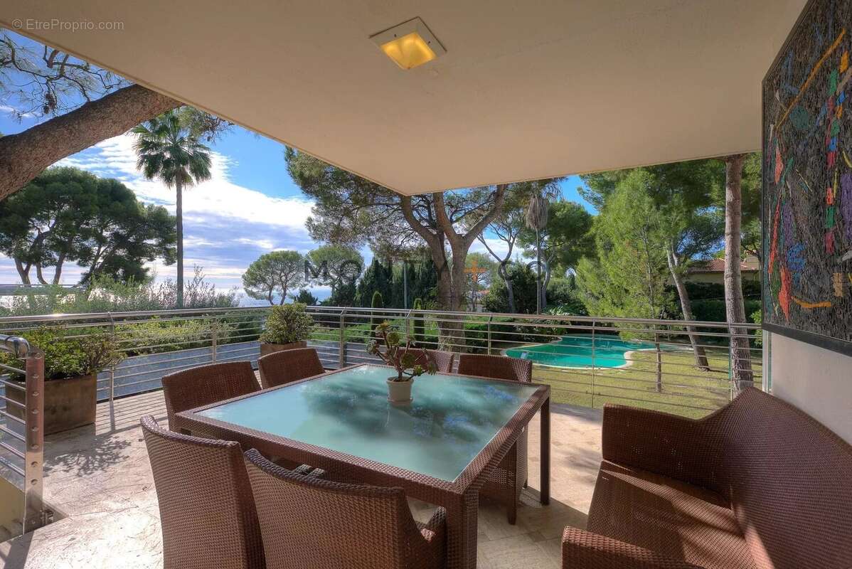 Maison à SAINT-JEAN-CAP-FERRAT