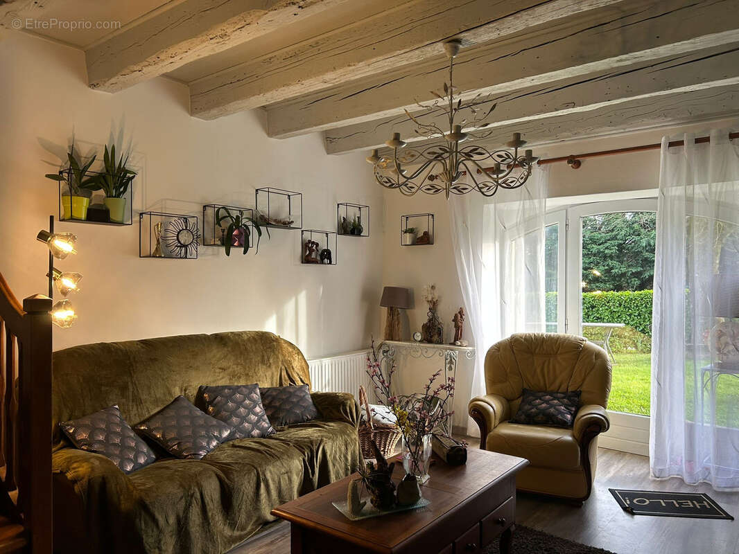 Charmante maison en pierre et son jardin attenant - photo 6