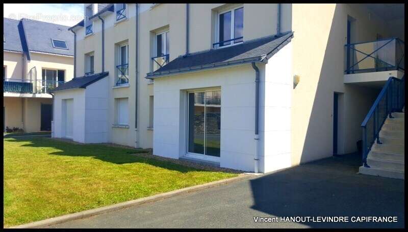 Appartement à PELLOUAILLES-LES-VIGNES
