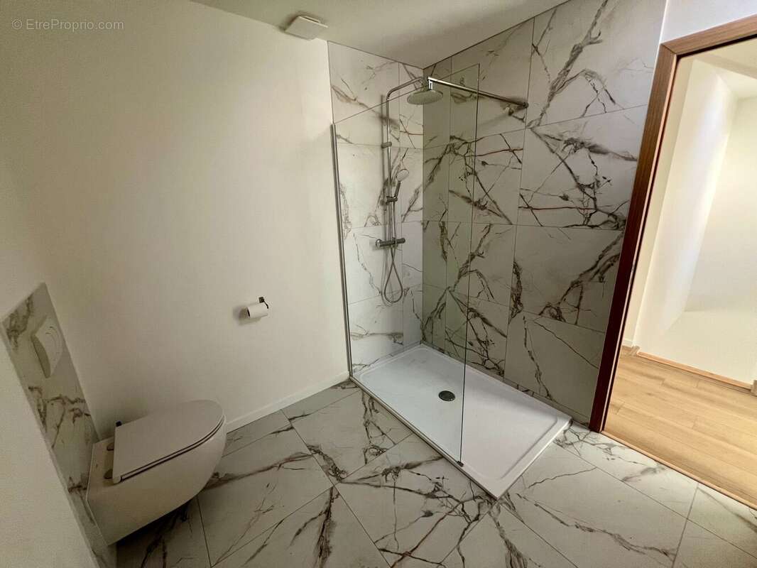 Maison à BREUX-JOUY