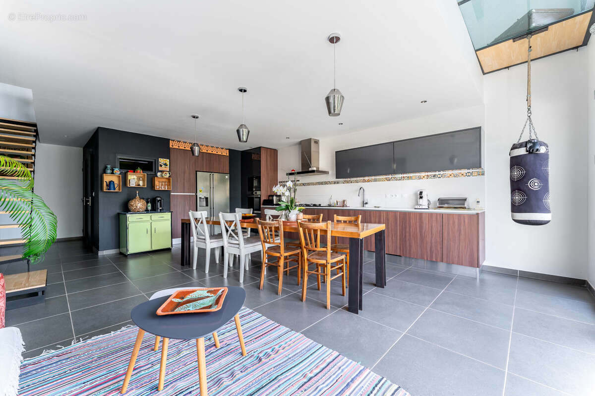 Maison à BOURGOIN-JALLIEU