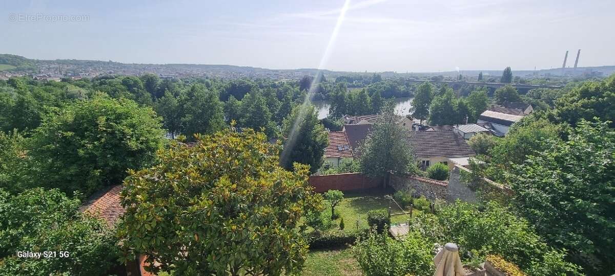 Maison 111 m² à Mantes-La-Jolie  - photo 10