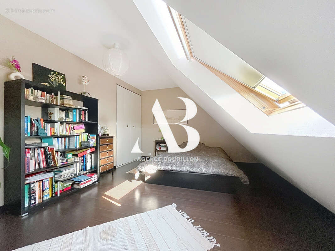 Maison à LA CHAPELLE-RABLAIS