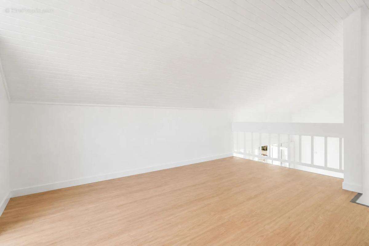 Grande maison rénovée de 7 pièces à Gagny - photo 6