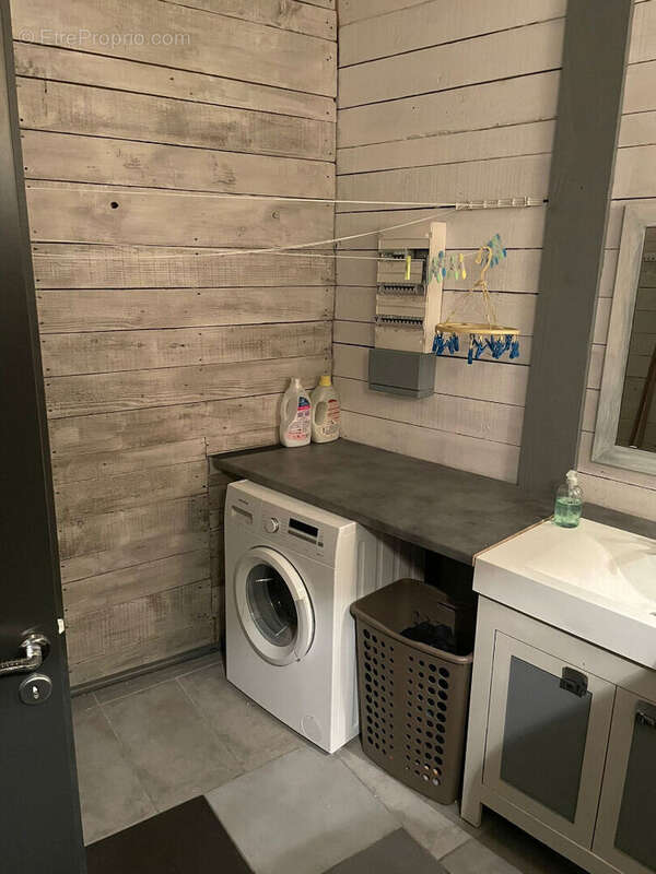 Appartement à MONTCEAU-LES-MINES