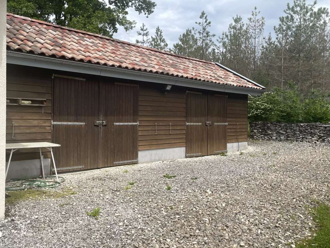 Maison à MONFLANQUIN