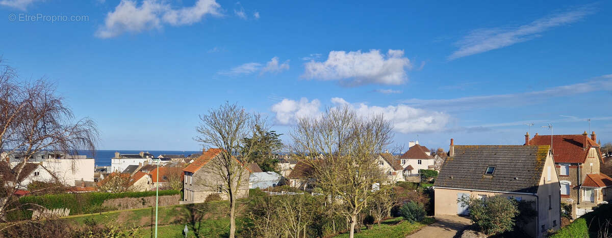 Maison à GRANDCAMP-MAISY