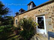 Maison à PLOEZAL