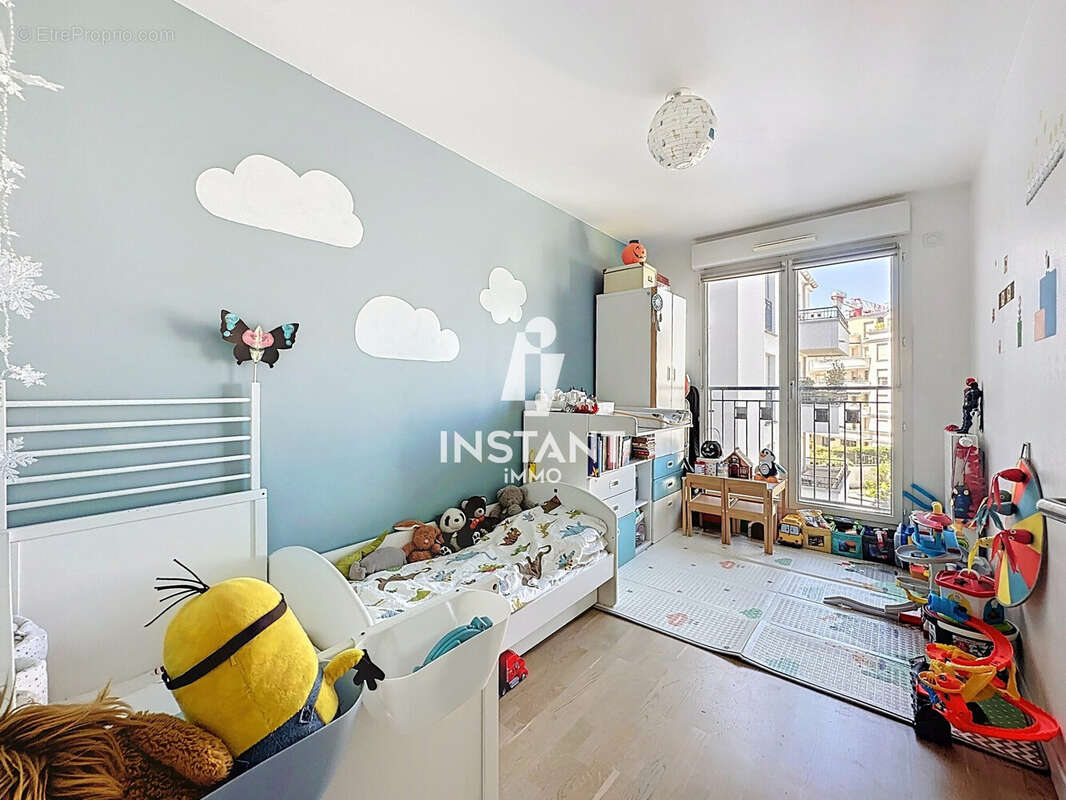 Appartement à LE PERREUX-SUR-MARNE