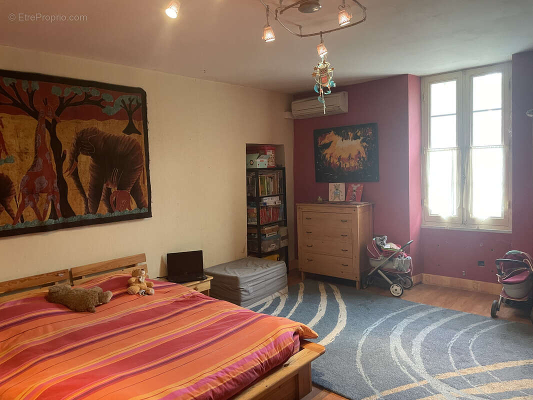 Maison à SAINT-PEY-DE-CASTETS