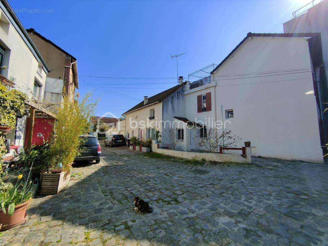 Maison à NOISY-LE-SEC