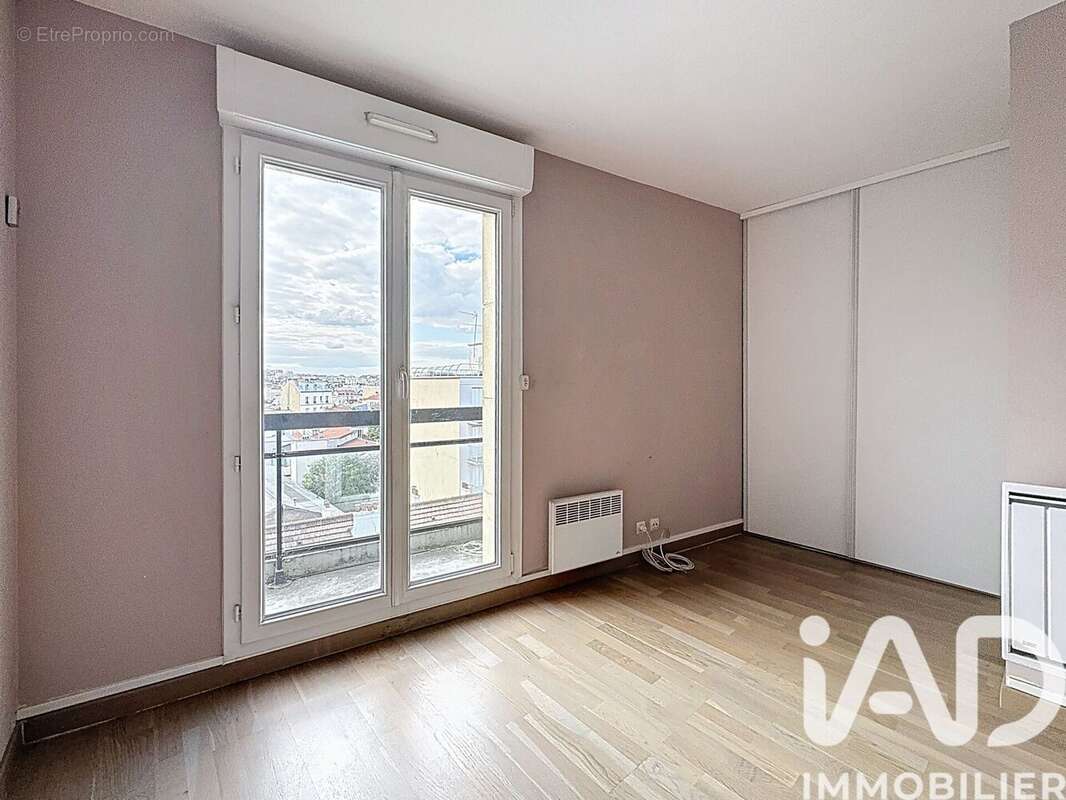 Photo 8 - Appartement à ASNIERES-SUR-SEINE