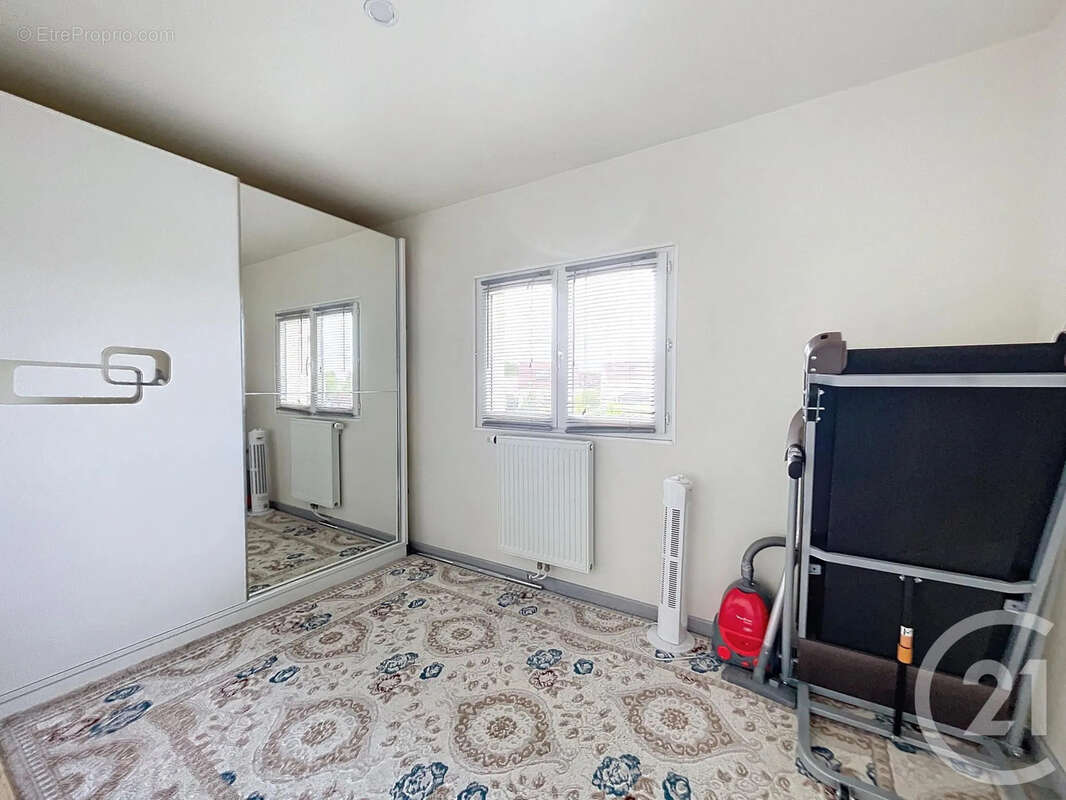 Maison à MAROLLES-SUR-SEINE