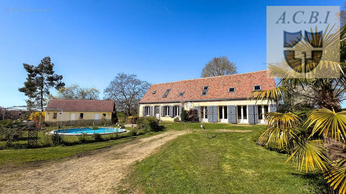 Maison à LE GAULT-PERCHE