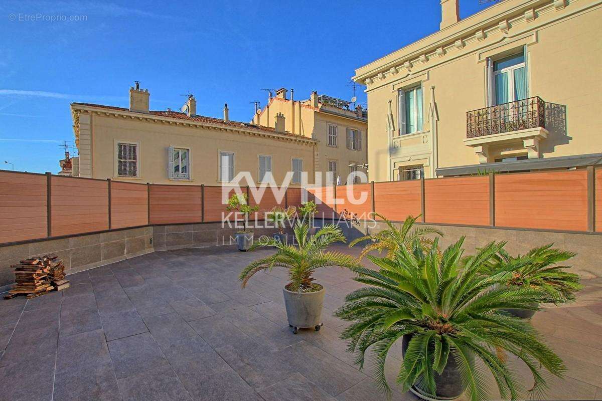 Appartement à CANNES