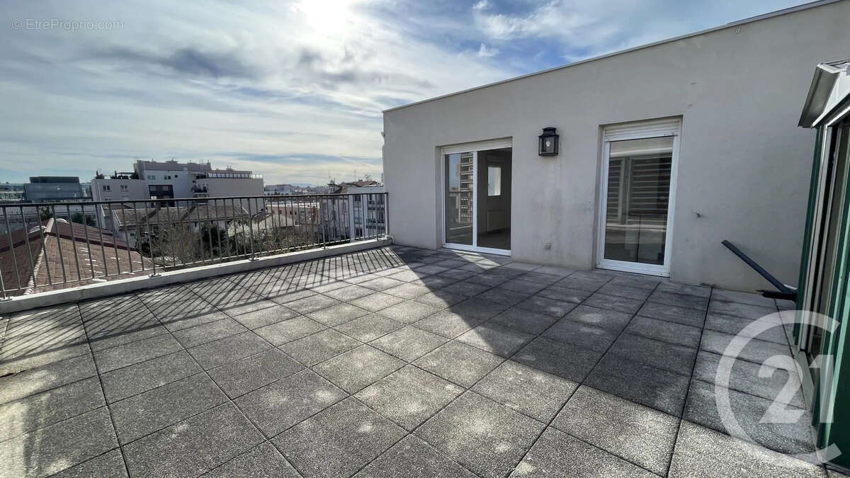 Appartement à VILLEURBANNE